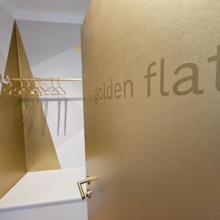 Golden Flat By Grazrentals With Parkview - Brandnew & Free Parking Exterior foto
