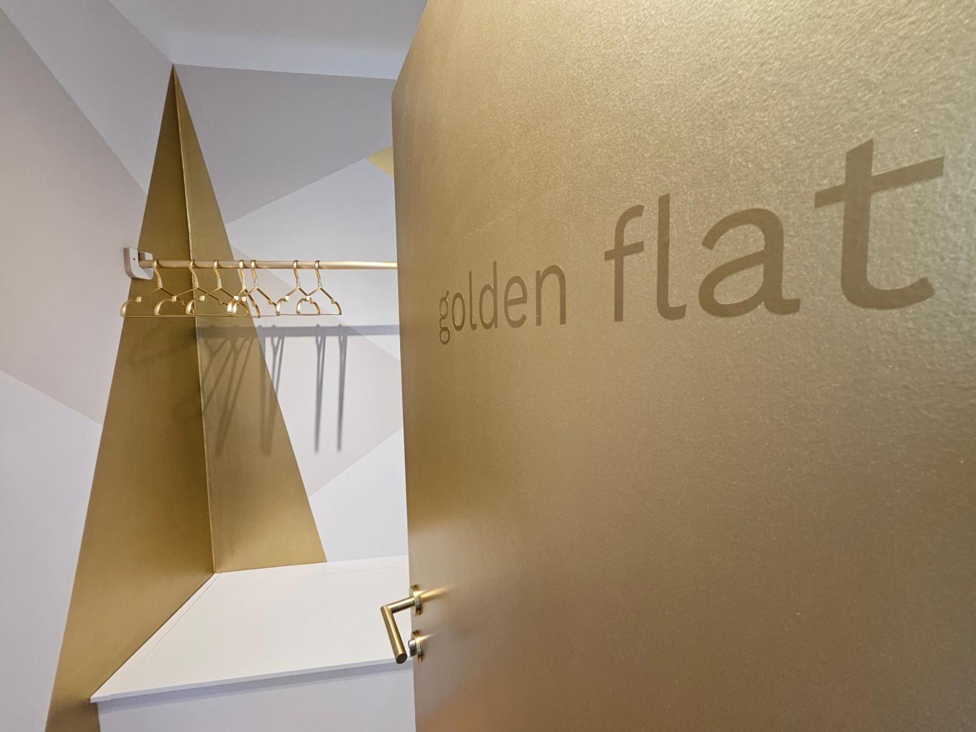 Golden Flat By Grazrentals With Parkview - Brandnew & Free Parking Exterior foto